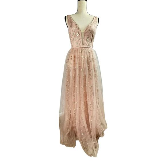 Maniju Embroidered Floral Gown Blush Pink sheer overlay - Picture 1 of 8